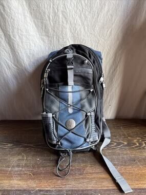 Columbus CHP20-N Hydration Backpack Blue/Black 15” Outdoor Daypack Organizer